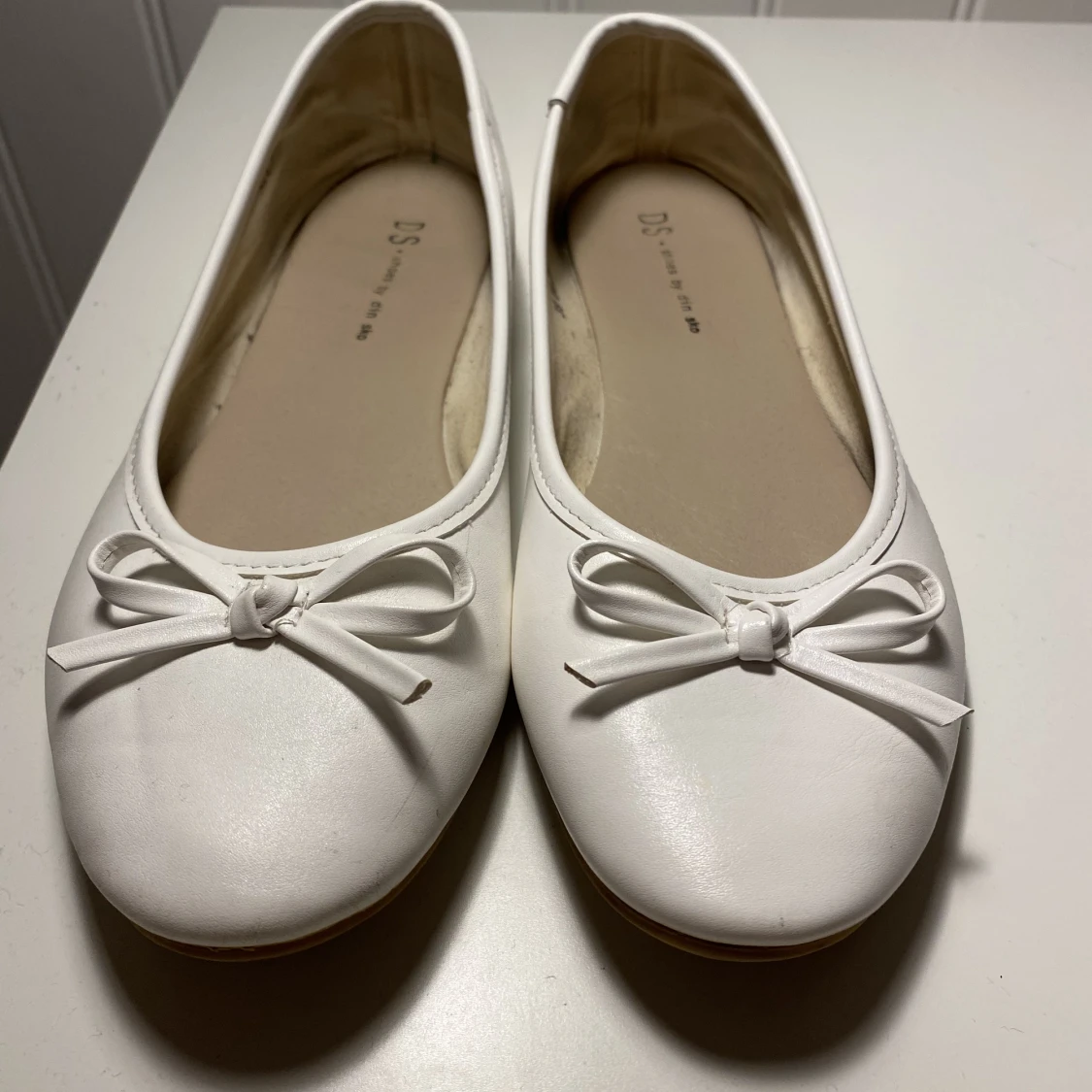 Ballerina skor vita - 90