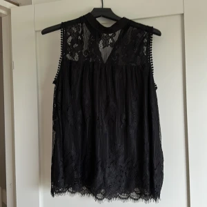 Mohito blus str L - Str L , fin skick 