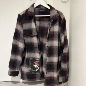 Flanell - Säljer denna coola flanell skjorta/jacka 