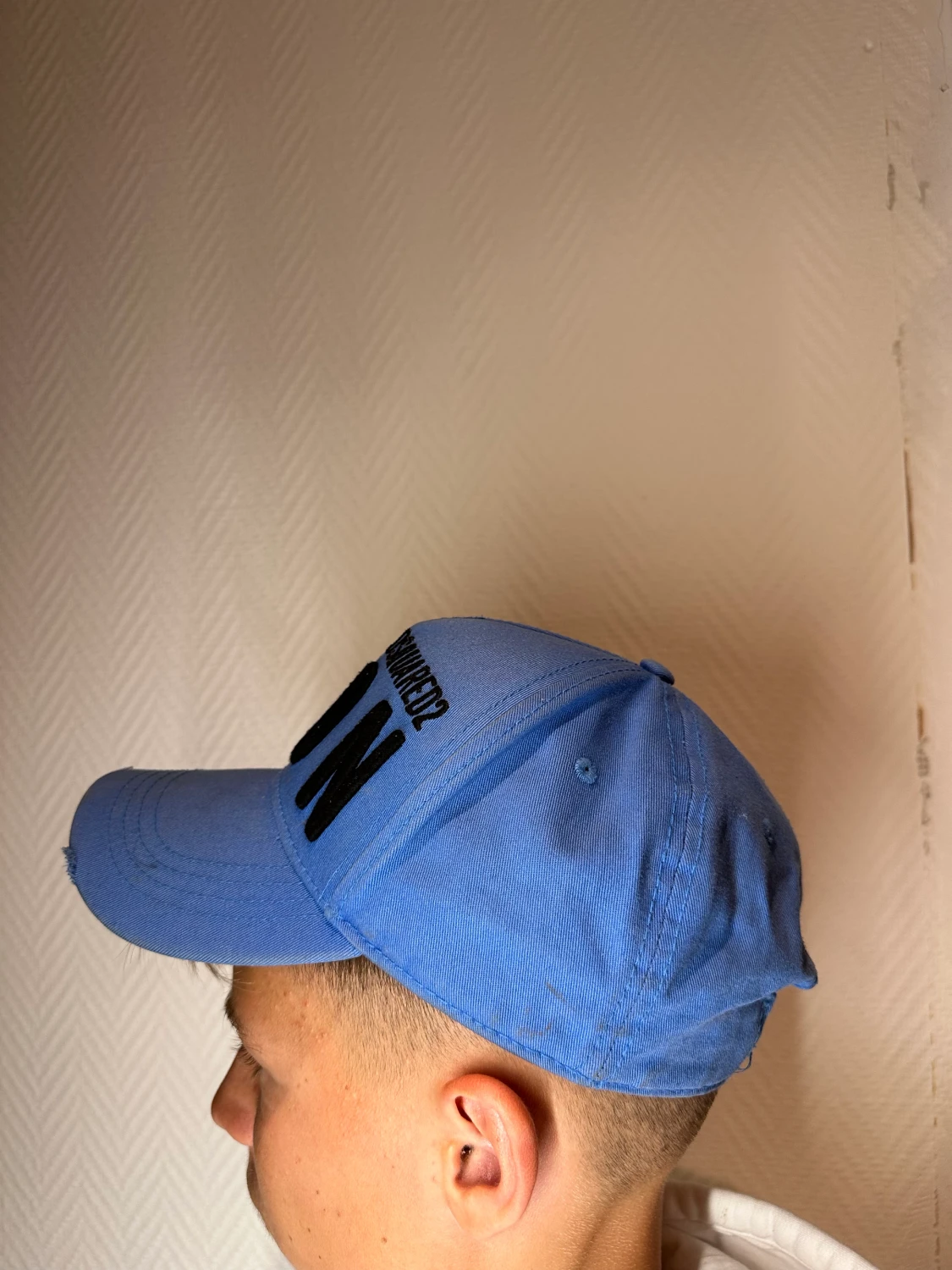 dsquared2 keps  - 90