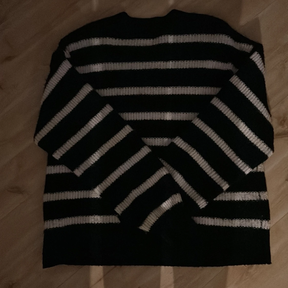 Stickad tröja  - 90