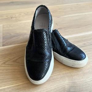 Billi bi skor i strl 38 - Billi bi i strl 38, sparsamt använda så i nyskick. 