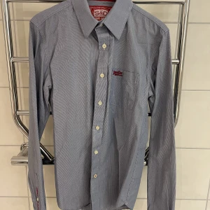 Superdry skjorta blå - Skjorta från superdry, storlek large