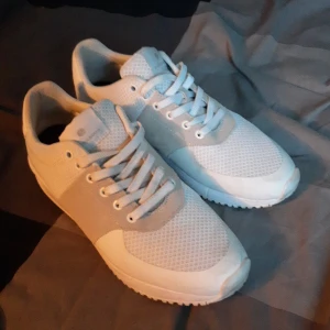 Björn Borg sneakers  - Använda en gång. Nytt skick