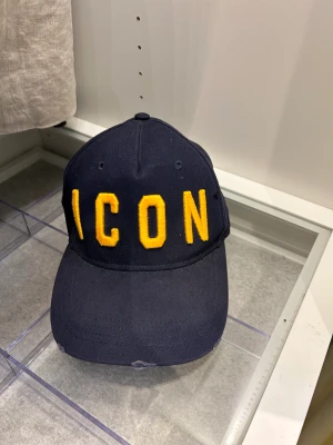 icon dsquared2 keps - icon dsquared2 keps i onesize, bra skick 