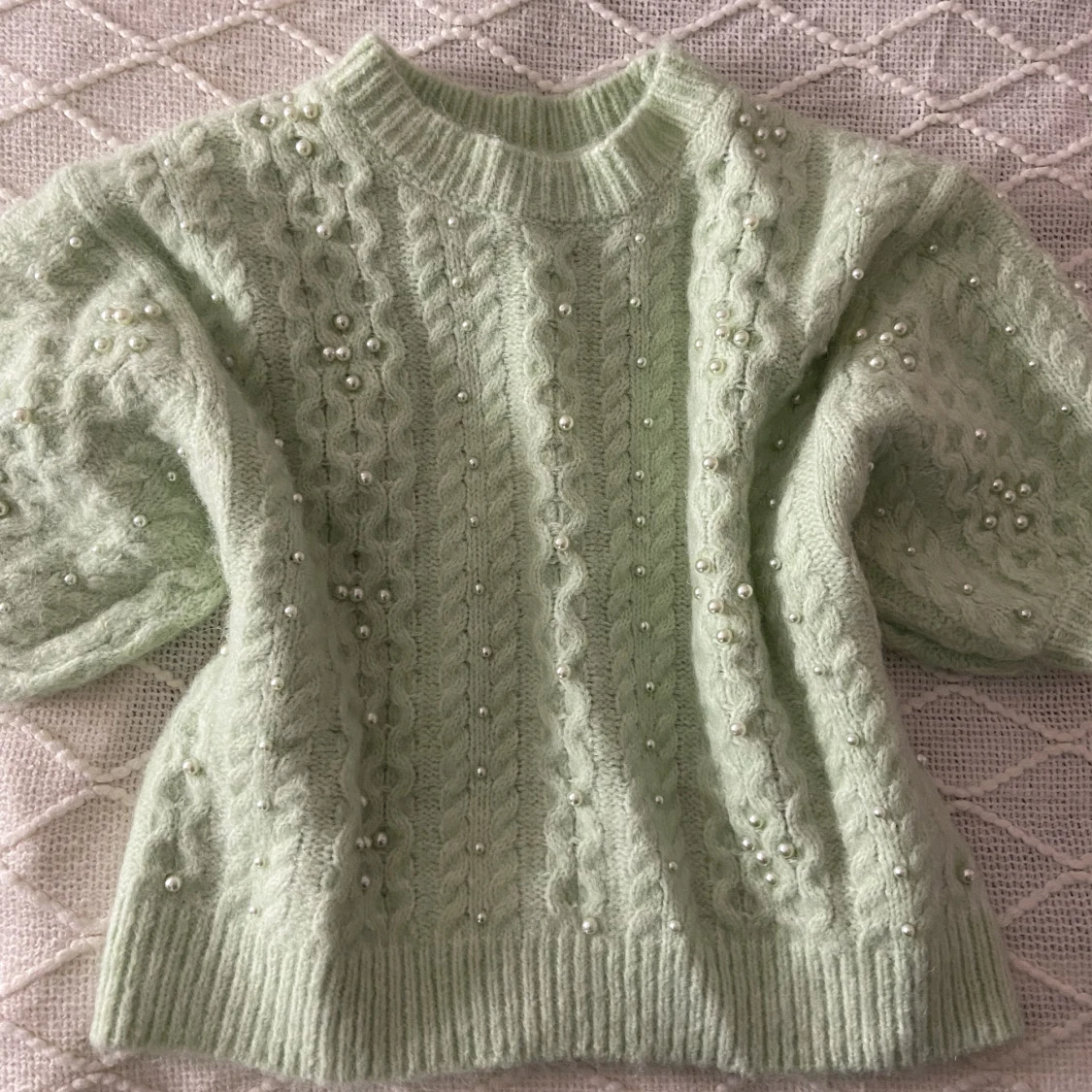 Stickad tröja