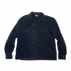 Ronning skjorta - Fin skjorta i manchester från Ronning, säljer en likadan i beige också! Storlek L