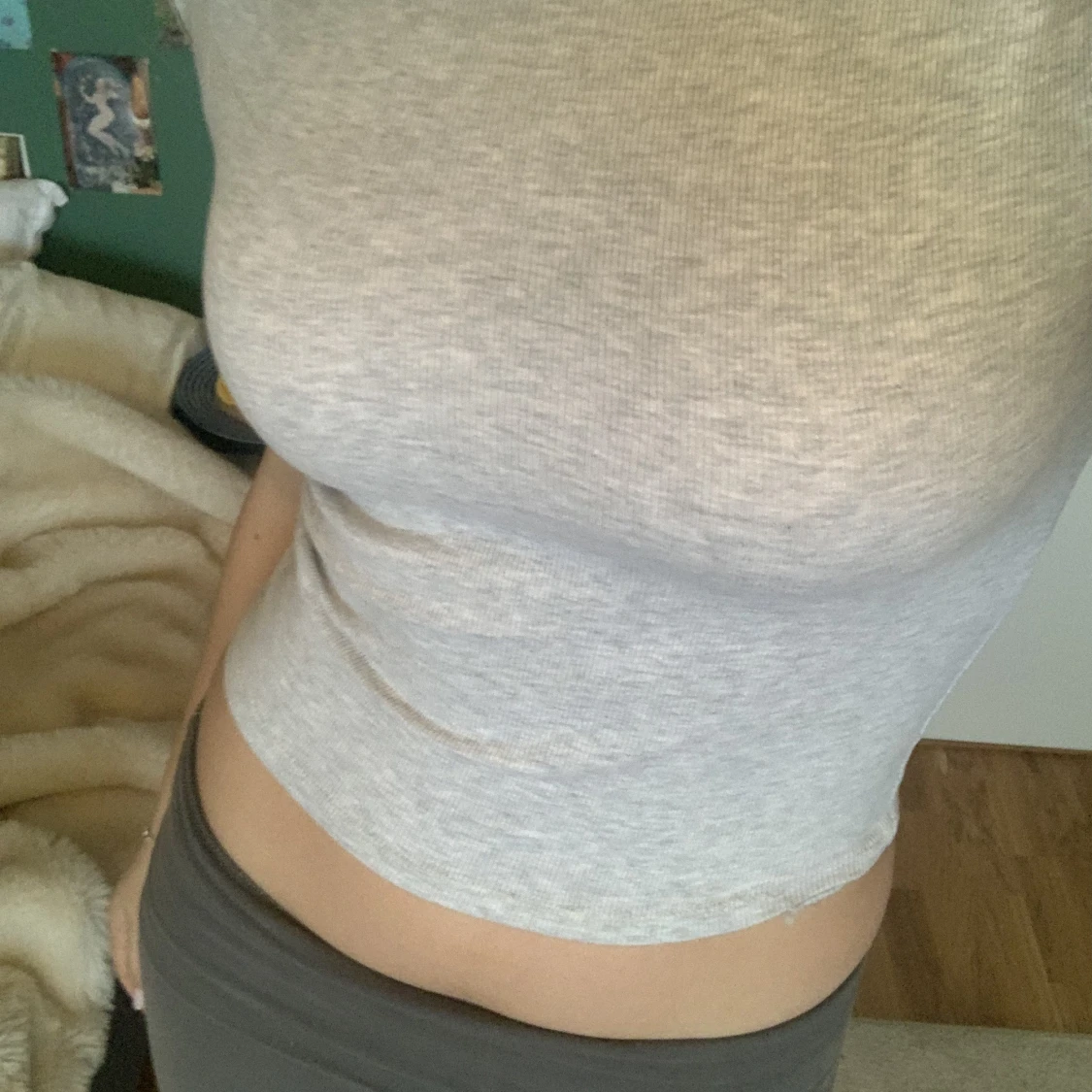 GrĂ„ bershka toppđ