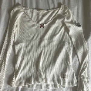 Odd Molly topp - Säljer denna fina topp ifrån Odd Molly då den är för liten, köpte den från Sellpy! 💕