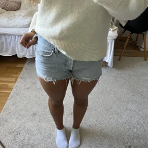 Levis shorts - Levis shorts. Själv aldrig använt, köpta på Sellpy för ca 500kr.