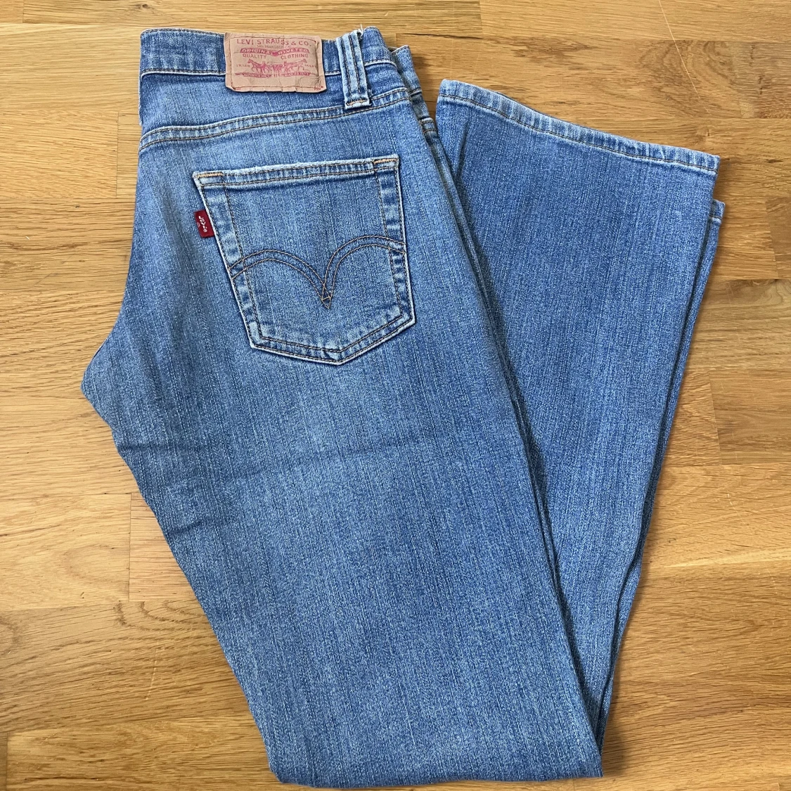 Levis 513