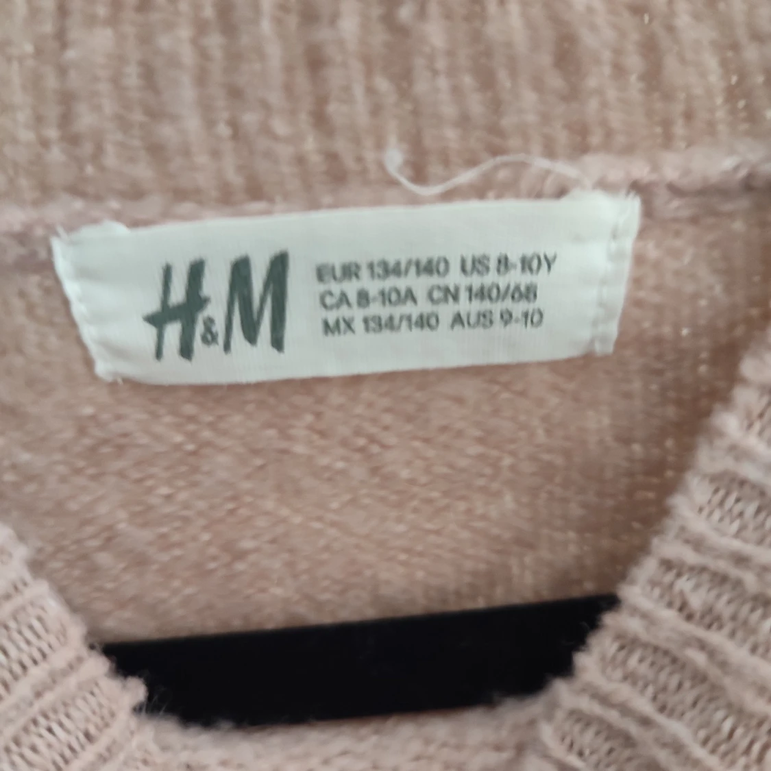 Stickad tröja från hm - 90