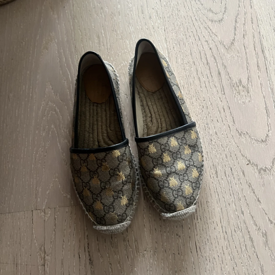 Gucci slipons