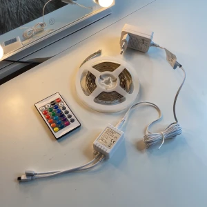 3m led-lights - Säljer dessa helt oanvända led-lightsen som kommer med allt man behöver för att installera den. Originalpris var 249 säljer för 190💓💓