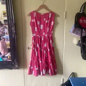 rosa vintage kläning