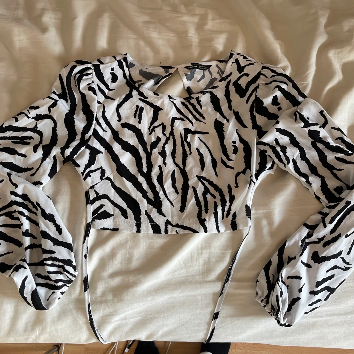 Zebra mönster tröja med öppen rygg