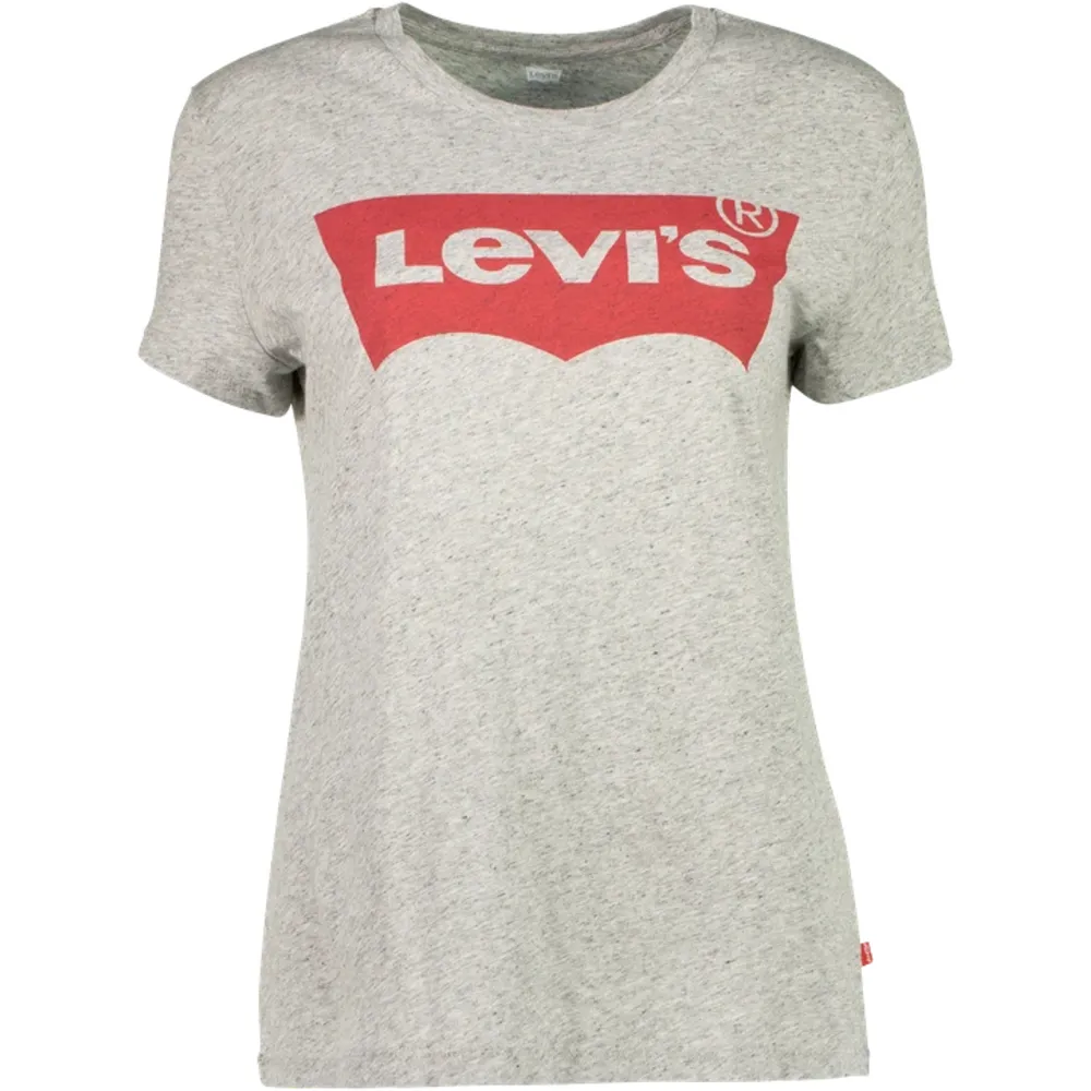 Grå Levis t shirt med rött märke i storlek medium💞hör av dig vid intresse . T-shirts.