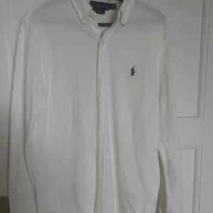 Ralph laruren skjorta  - Skjorta i featherweight mesh 