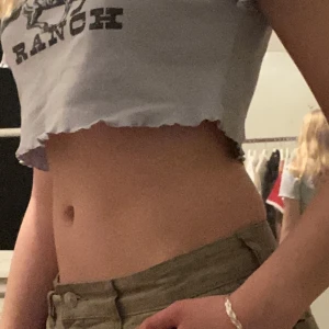 Magtröja - Nästan aldrig använd magtröja 