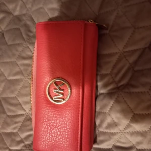 Plånbok michael kors  - Rosa plånbok nytt skick