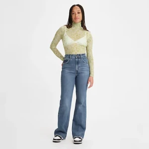 levi's 70s high flare  - levi's jeans i strl 27. nypris 1449kr <3. sparsamt använda men något slitna vid nedre delen av byxbenen (se bild 3). skriv privat vid frågor !!