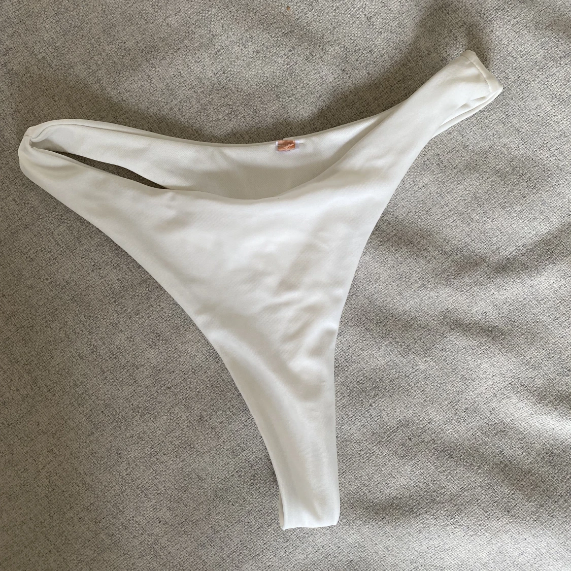 Vit Bikiniunderdel- Nelly