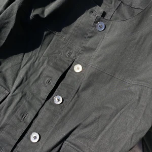 Vårjacka - Vintage vårjacka med knappar! Fint skick!