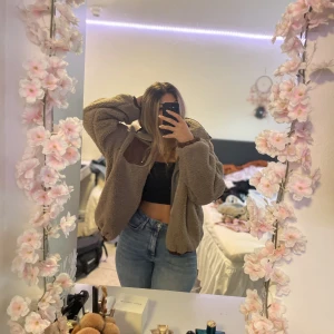 Teddy jacka - Skriv för info och fler bilder