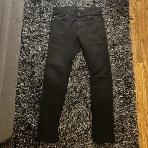 Tiger of sweden jeans (Evolve) - Säljer nu dessa sjukt snygga jeansen | Skick 8/10 | Nypris 1599 kr | Mitt pris 649 kr | Hör av er vid minsta lilla fundering!🤝