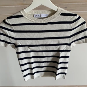 Zara topp - Kommer inte till användning💗använd gärna köp nu