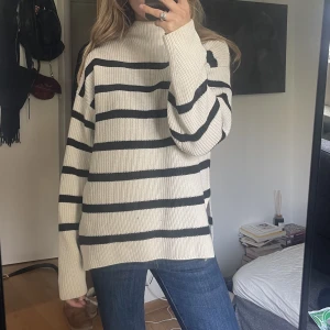 Randig tröja  - Utmärkt skick 