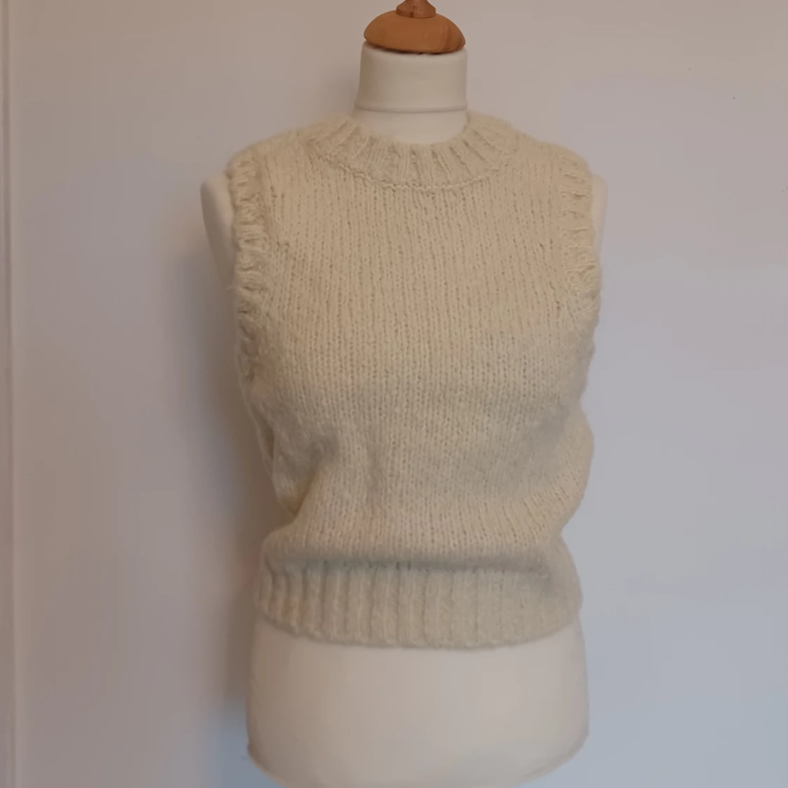 & Other Stories stickad väst - 90