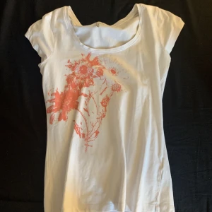 T shirt - Den är i bra skick