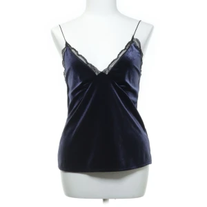 Satinlinne - Linne från zara i blått, kan användas till finare tillfällen eller nattlinne 🩷