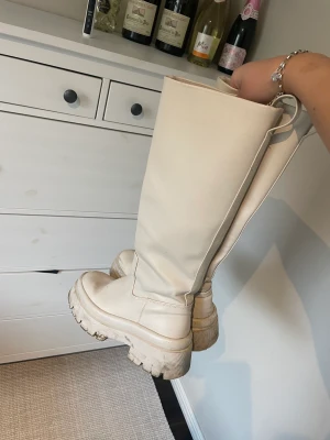 Stövlar - Sparsamt använda. 