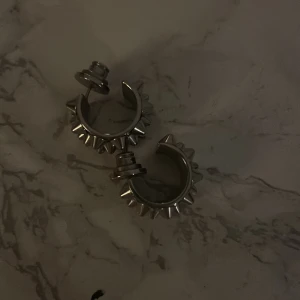 Edblad örnhängen - Som i nyskick testade 1 gång. 