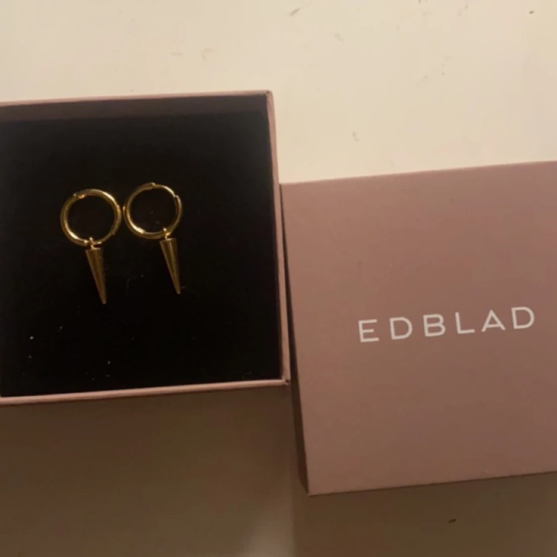 Edblad örhängen  - 90