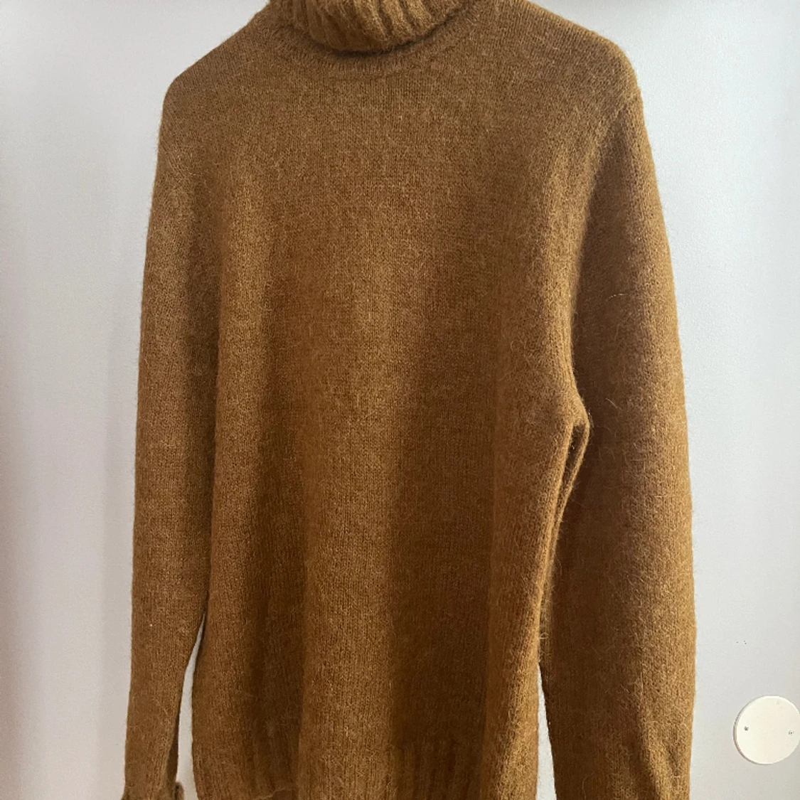 COS Oversize Stickat