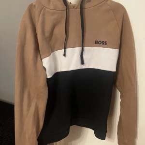 Hugo boss tröja - Storlek M Helt ny, oanvänd