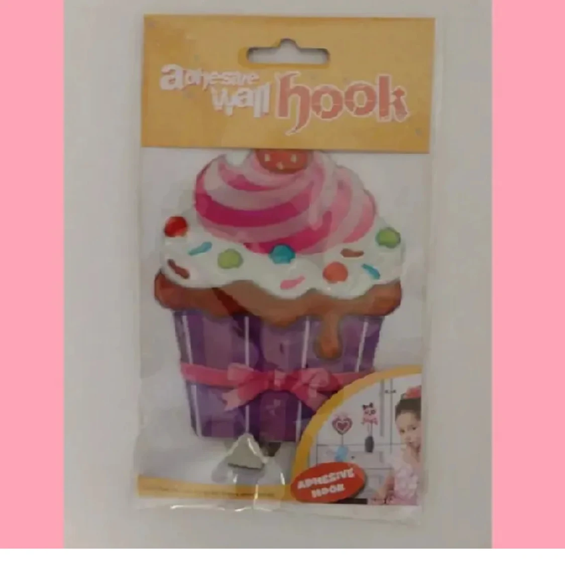 Söt väggkrok 🧁💗 - 90