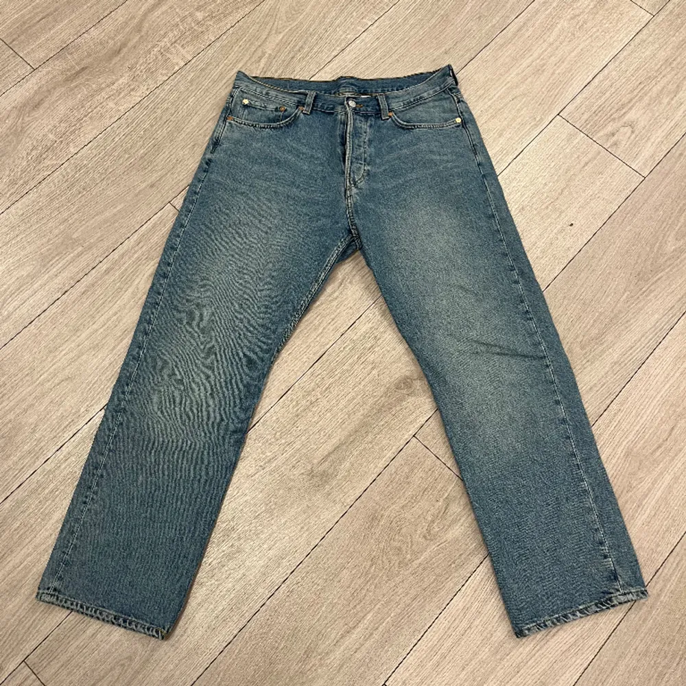 Weekday jeans - SPACE!  Skick:10/10 Storlek: 32/30. Jeans & Byxor.