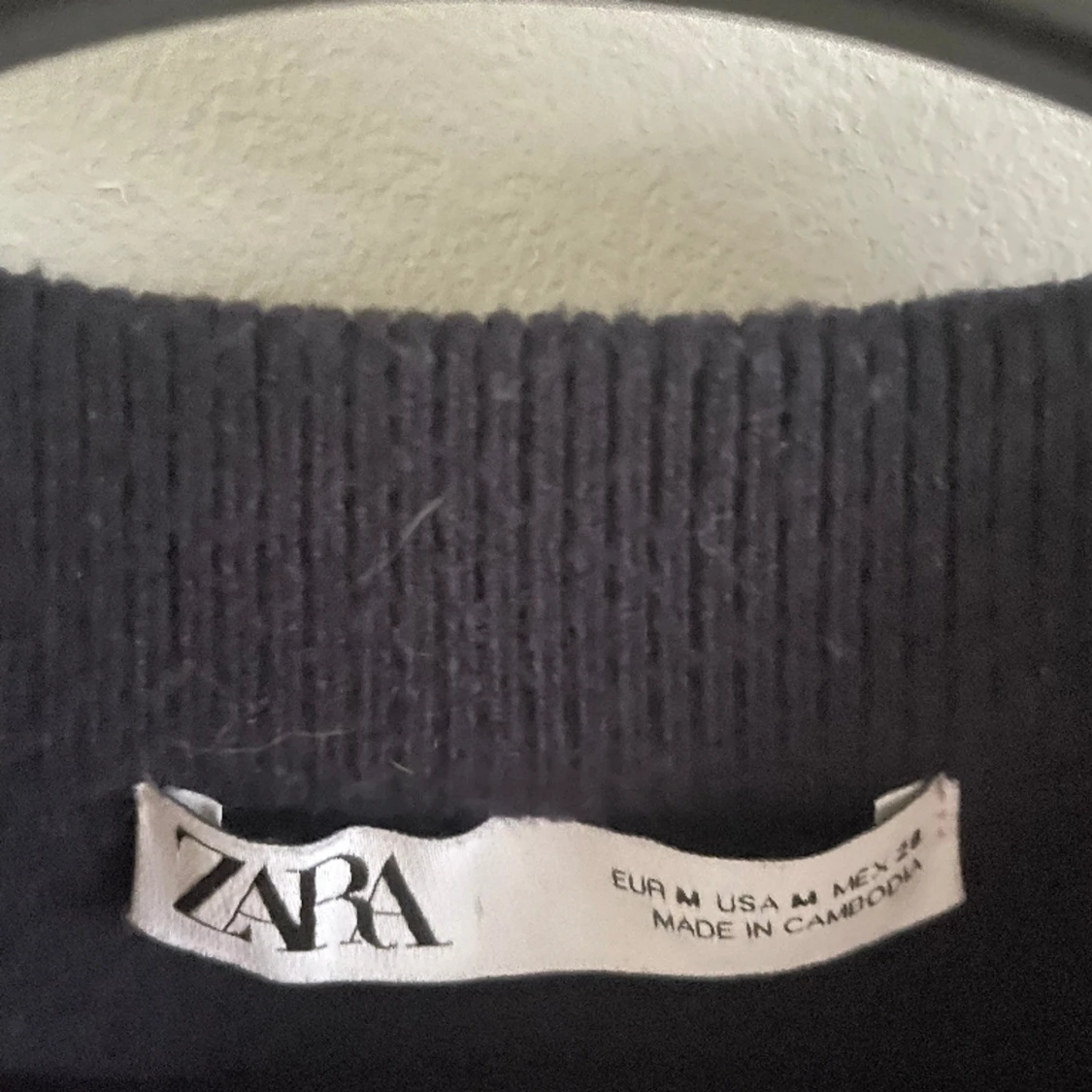 Stickad tröja från Zara  - 90