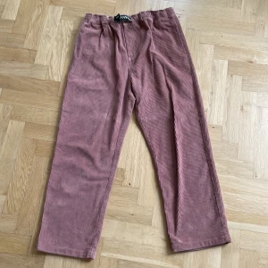 Butter byxor - Knappt använda legat i garderoben ett bra tag.