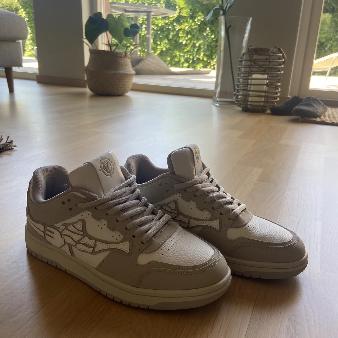 Vicinity Akimbo Lows ”Stone Grey” - 90