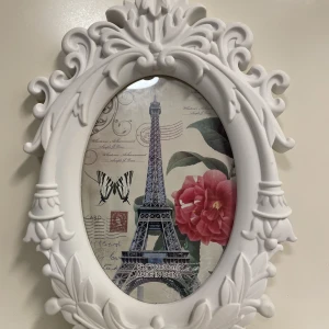 Foto ram vit  - Foto ram säljes för 150kr