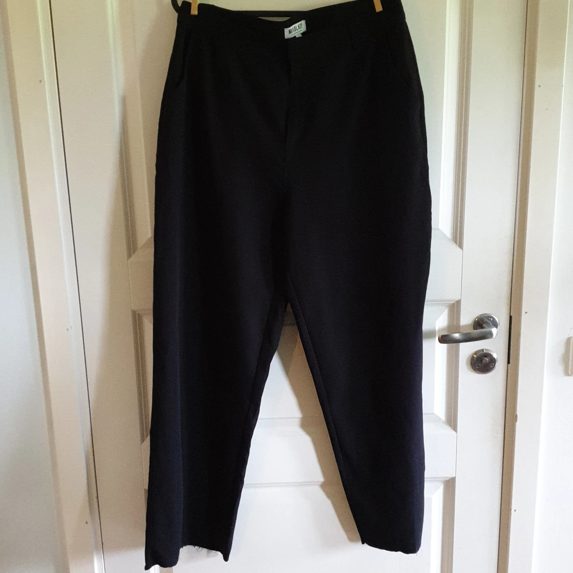 Madlady straight/loose kostymbyxor svart L