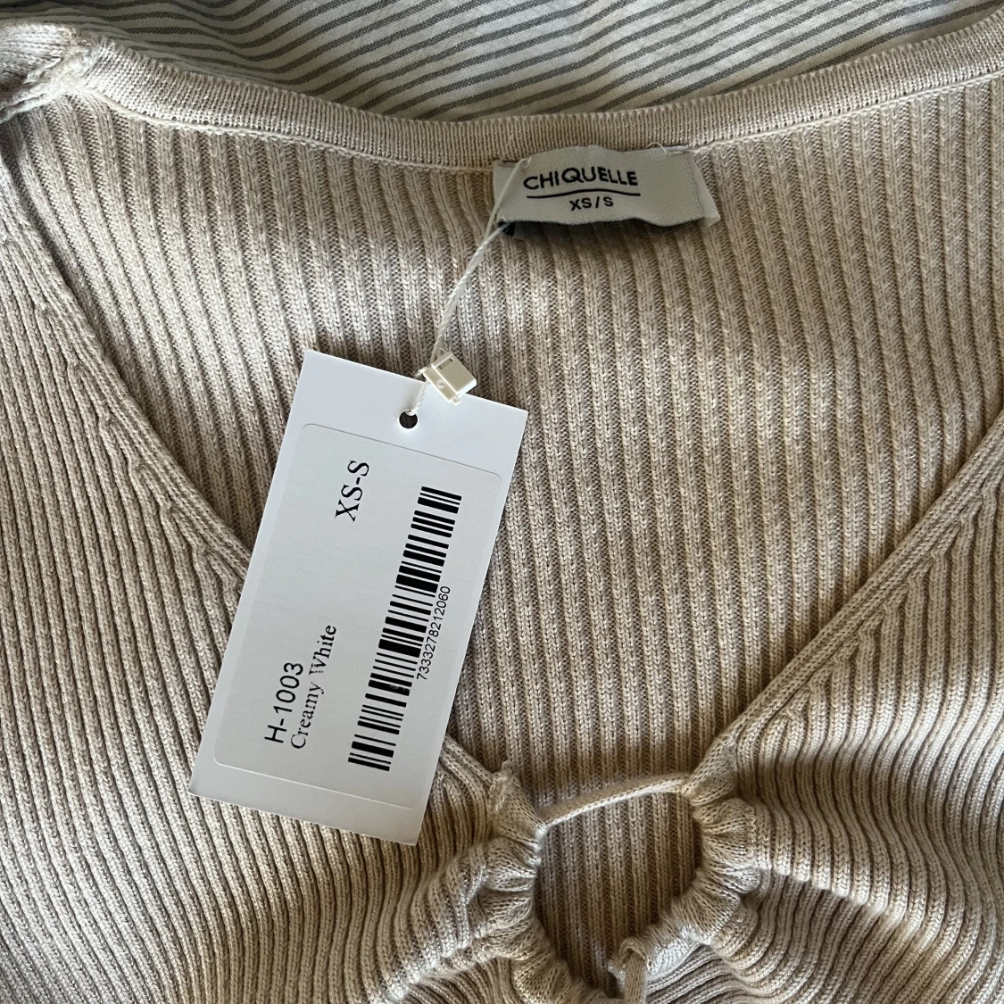 Begie stickad tröja Chiquelle - 91