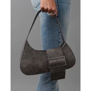 Väska  - Väska från Gina i bra skick 