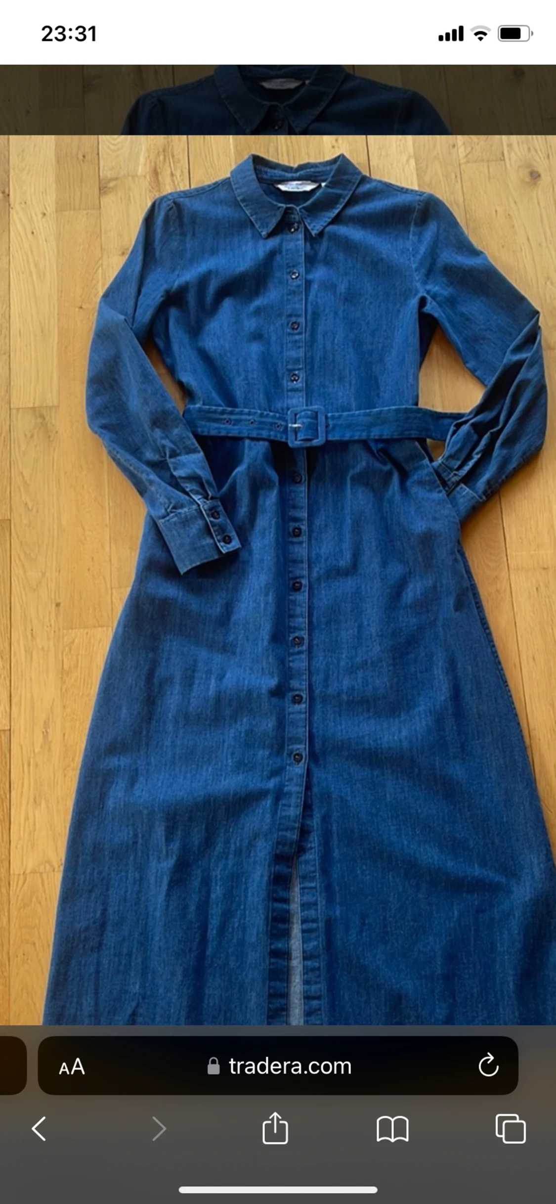 Söker denna klänning i storlek 35