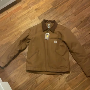 Charhartt jacka  - Charhartt jacka, aldrig använd, ni skick 